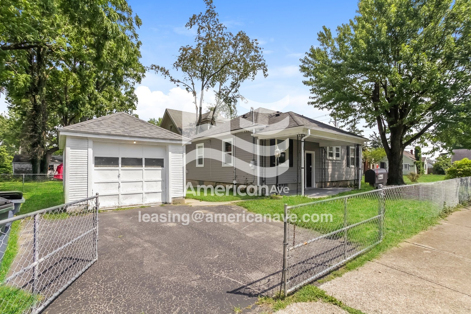 Building Photo - 443 W Hillcrest Ave