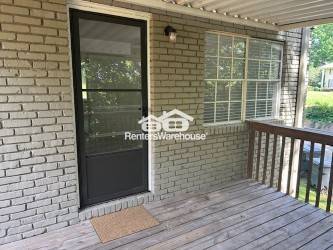 Building Photo - 839 Linbard Ln