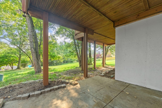 Building Photo - 907 Award Dr