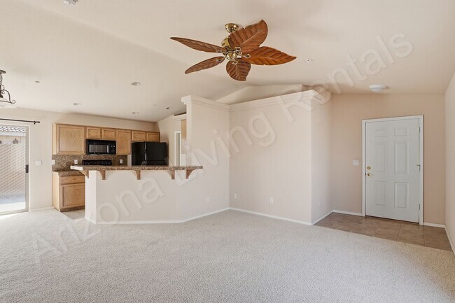 Building Photo - 3330 Tomahawk Dr