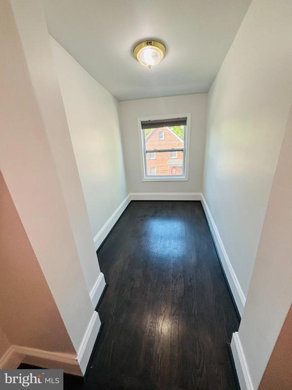 Building Photo - 1397 Sheridan St NW