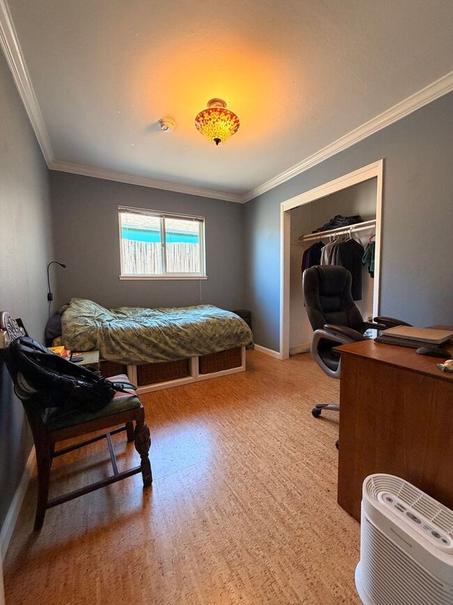 Building Photo - 502 Errett Cir