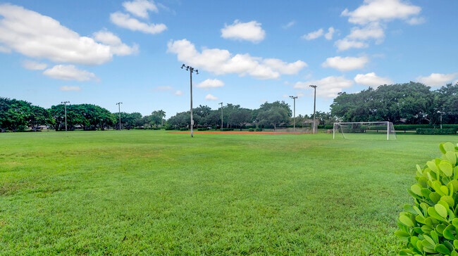 Building Photo - 20977 Country Creek Dr