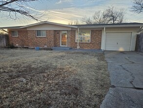 Building Photo - 1902 NW 39th St