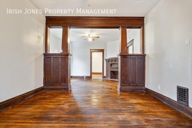 Building Photo - 41 Parkview Ave