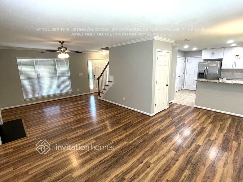Building Photo - 7355 Oxford Bluff Dr