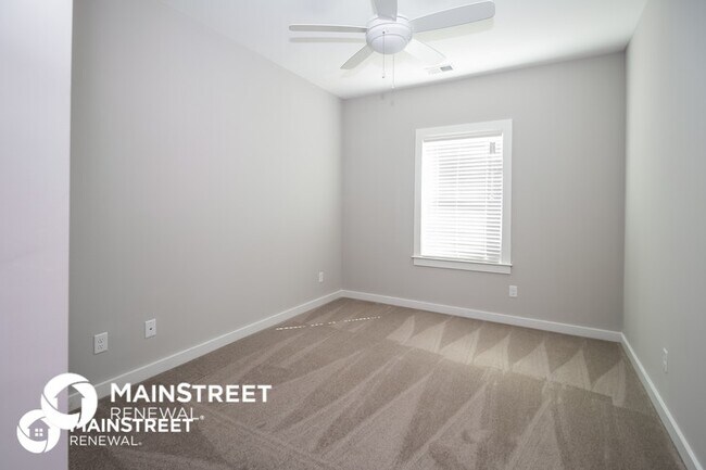 Building Photo - 6454 Asbury Pl