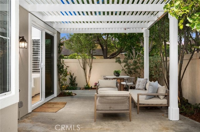 Building Photo - 20 Fecamp