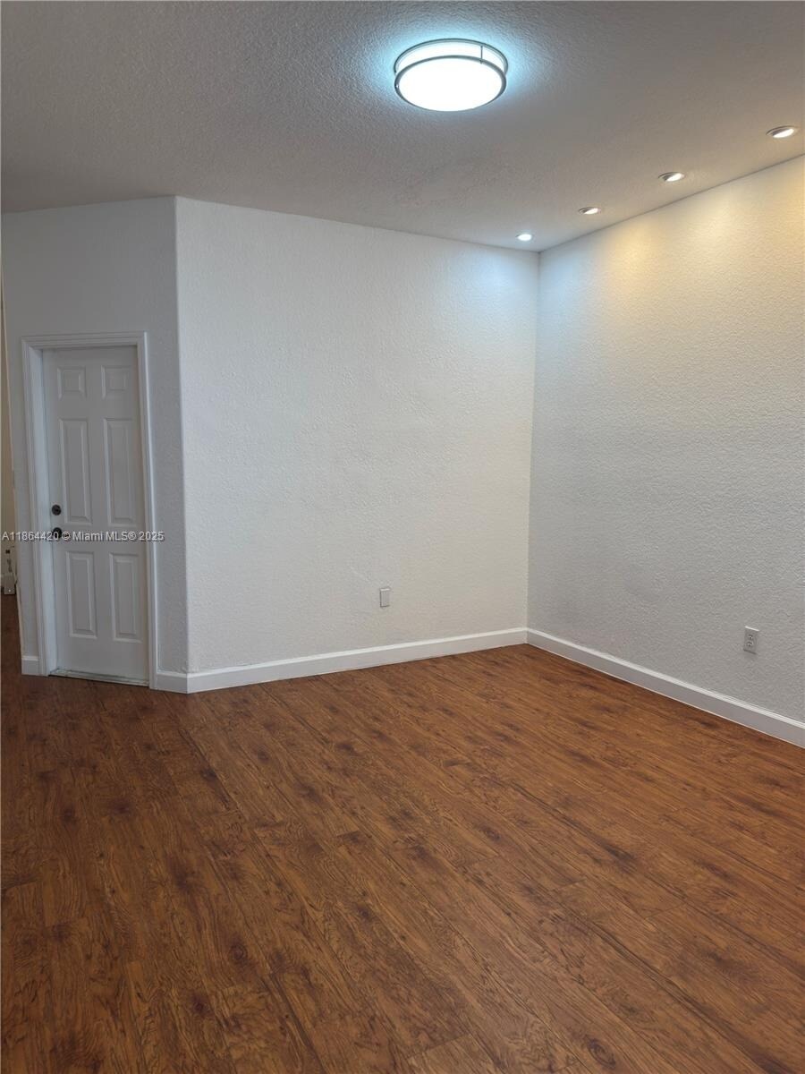 Building Photo - 7862 NW 109th Path