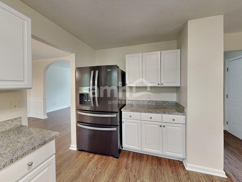 Building Photo - 4238 Brighton Way NW