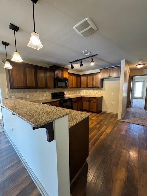 Building Photo - 18200 Viento Dr