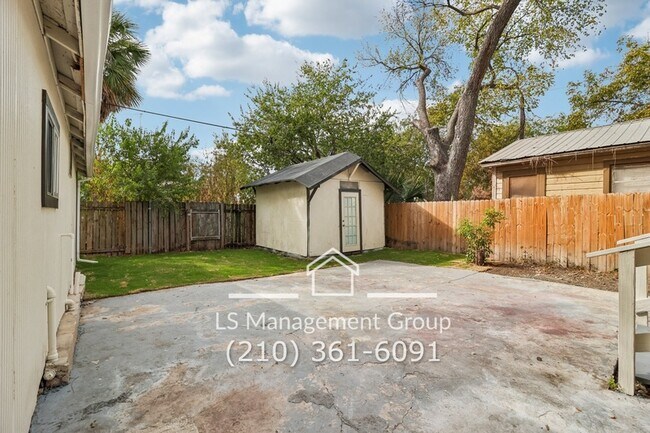 Building Photo - 622 Denver Blvd