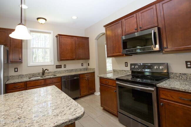 Building Photo - 130 Timberhurst Ct