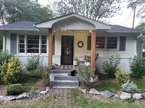 Building Photo - 2/1 Available Now