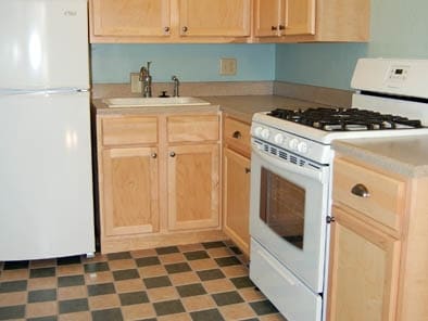 Kitchen - Hamilton Apartments