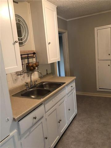 Building Photo - 2809 S Hills Ave