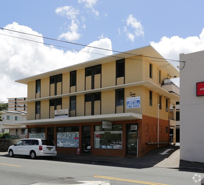 Building Photo - La Capri