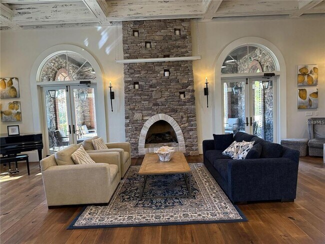 Building Photo - 4599 Almada Ln
