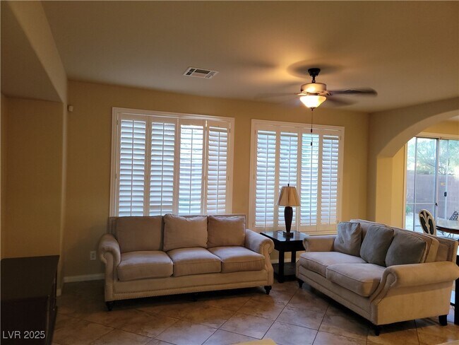 Building Photo - 9870 Santa Ponsa Ct