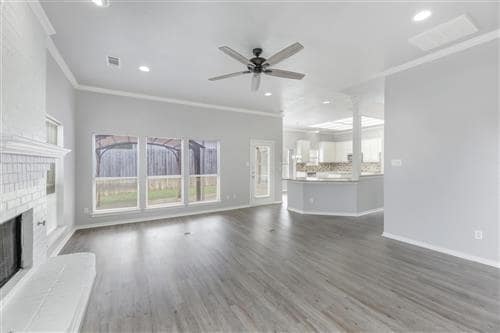 Building Photo - 7744 Bridlewood Ct