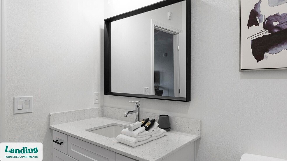 Building Photo - 760 S Boulder Hwy