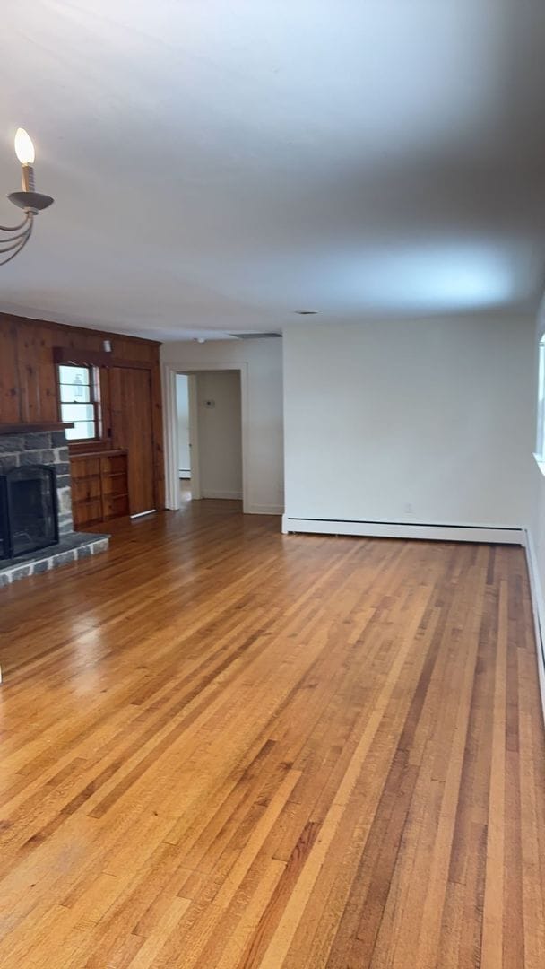 Building Photo - 3 BR 2 BA House