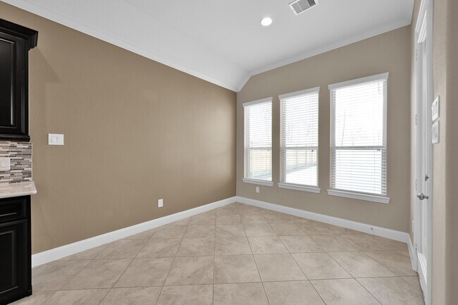 Building Photo - 21303 Hubbard Run Dr