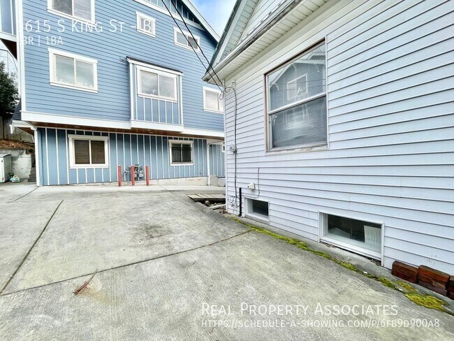 Building Photo - 1615 S King St