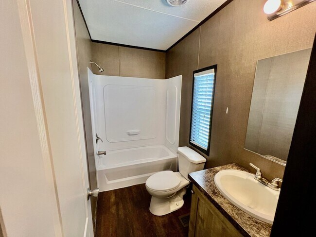 Building Photo - 12988 Gustavo Dr