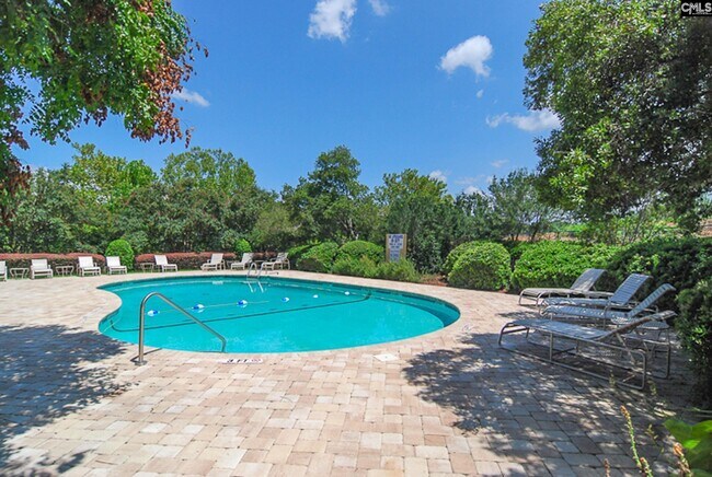 Building Photo - 100 Sunset Blvd