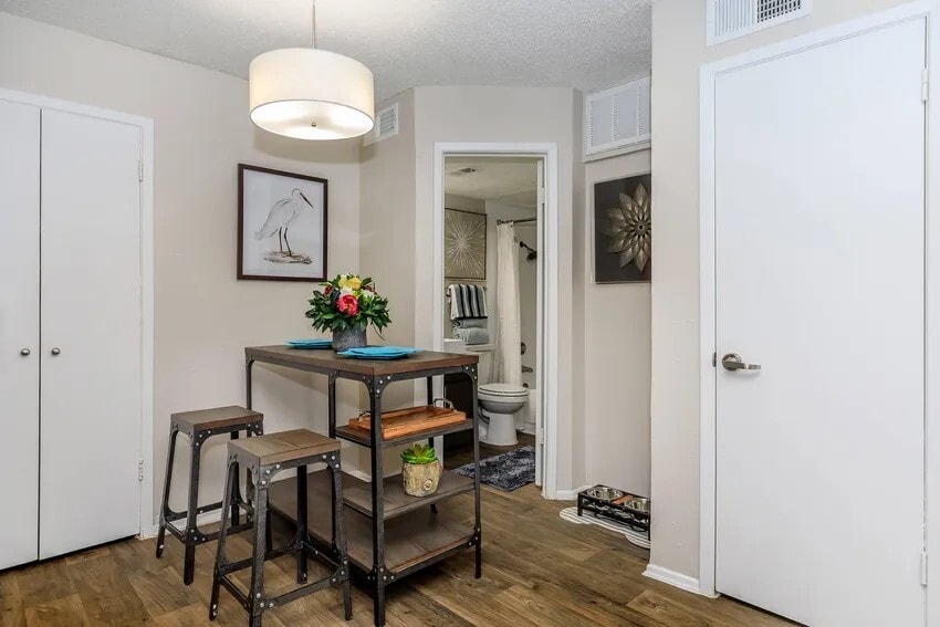 Building Photo - Sedona Ridge