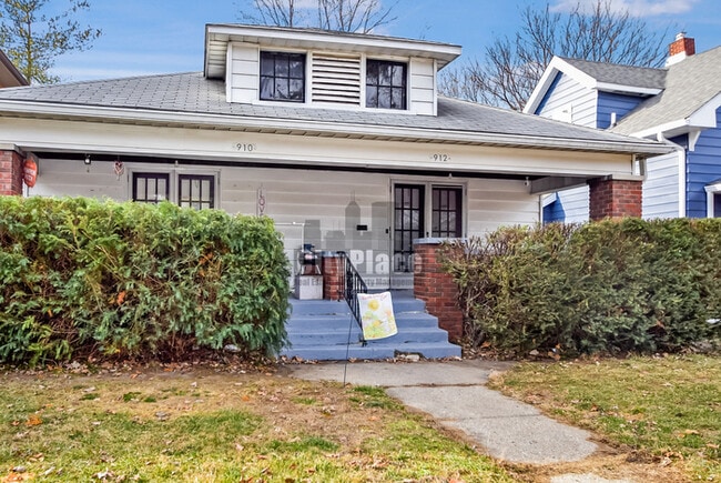 Building Photo - 912 N Bancroft St