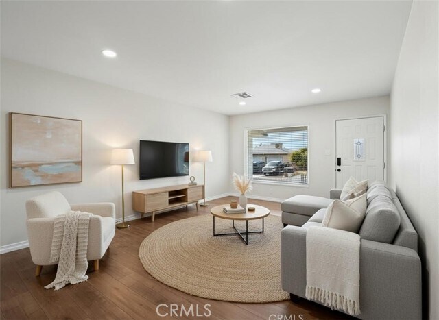 Building Photo - 44140 Lightwoods Ave