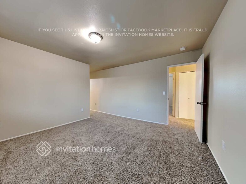 Building Photo - 6215 90th St Ct E