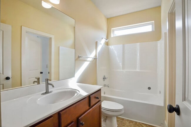 Building Photo - Like-New One-Level Brick Home with Private Patio