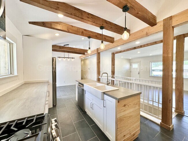 Building Photo - 4104 W Eldorado Pl