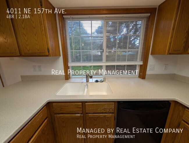 Building Photo - 4011 NE 157th Ave