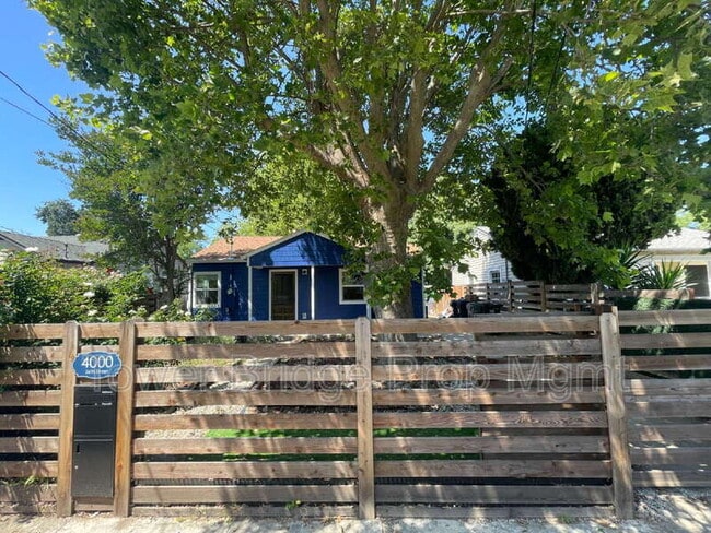 Building Photo - 4000 36th St