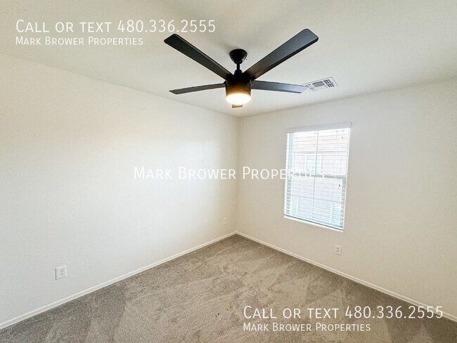 Building Photo - 249 North Sandal-