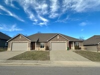 Building Photo - 1250-MF2-IO
