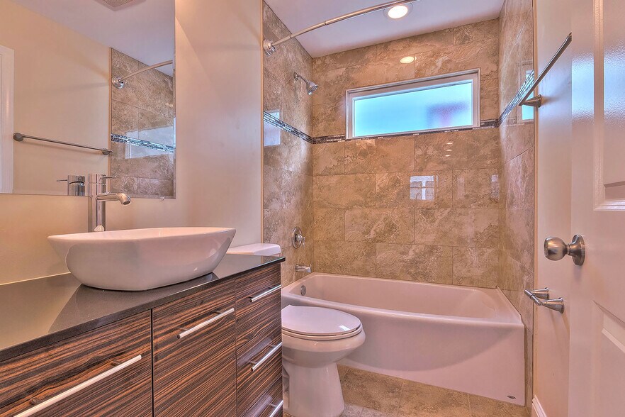 Bathroom - 1341 Independence Street