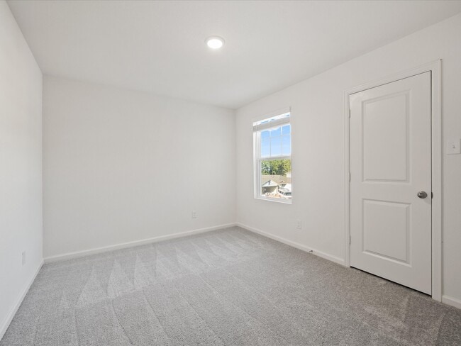 Building Photo - 608 Craven St