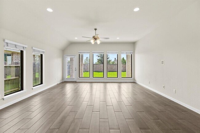 Building Photo - 15818 Weston Ridge Dr