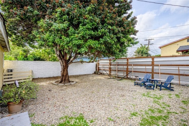 Building Photo - 5332 Buchanan St