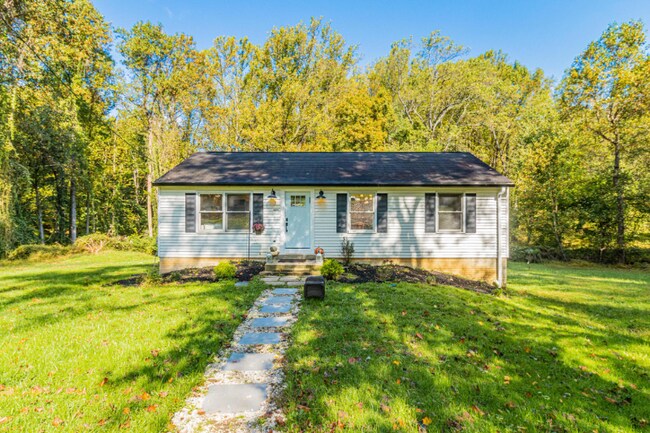 Building Photo - 18544 Brooke Rd