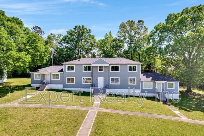 Primary Photo - 1033 57th St
