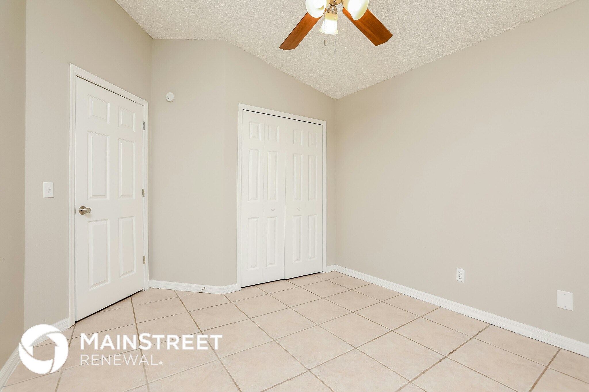 Building Photo - 10021 Cypress Meadows Ln