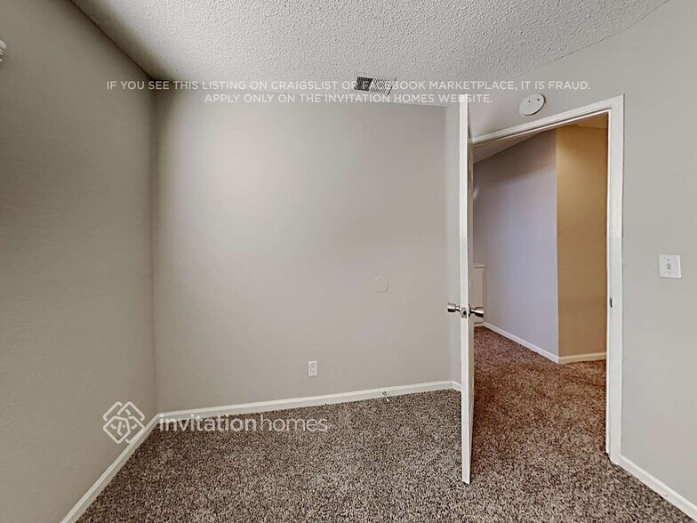 Building Photo - 11755 Burl Dr