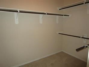 Building Photo - 8422 Sunset Loch Dr