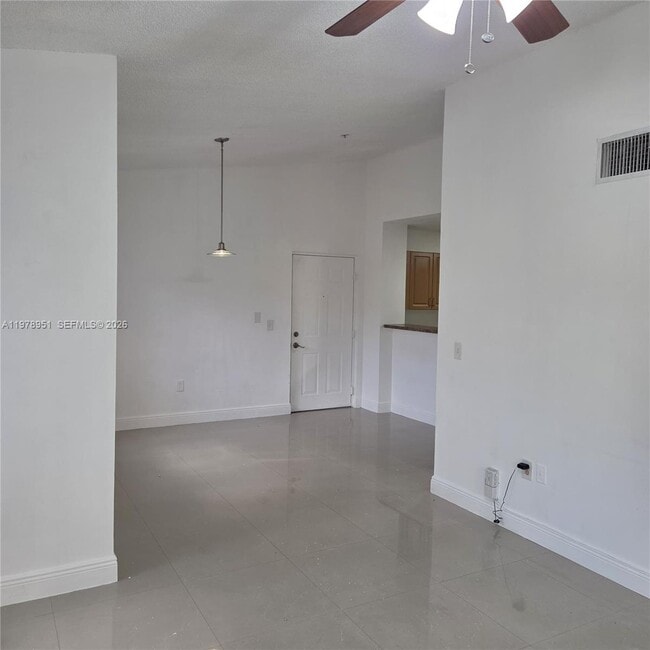 Building Photo - 2031 Renaissance Blvd